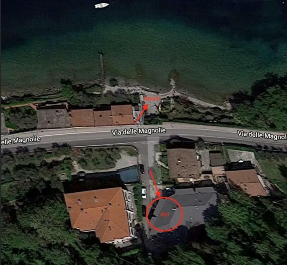 Azzurra Lägenhet Salò Exteriör bild